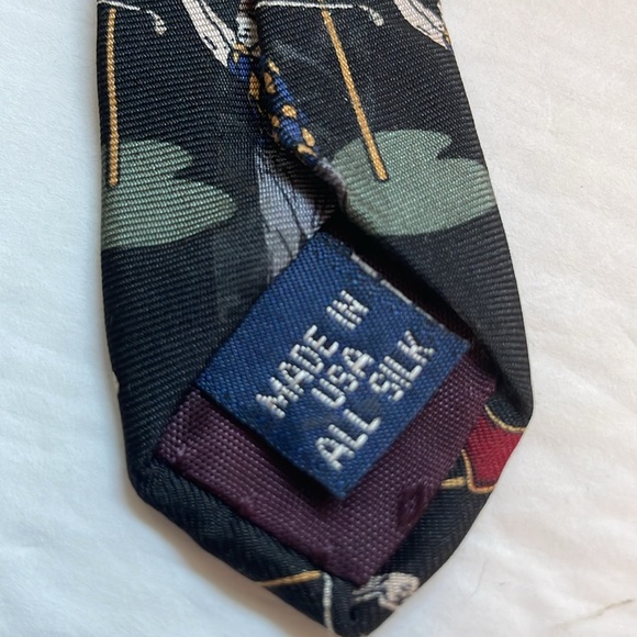 Pebble Beach golf necktie tie 100% silk USA made 56” X 4” black with golfer - Picture 4 of 6